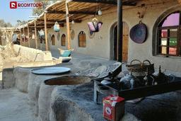 تجربه ای فوق العاده برای اقامتی خاص در بومگردی های خوزستان