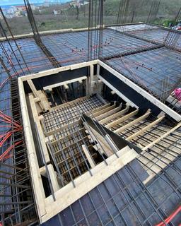 ساخت ساختمان خود را به چه کسی بسپاریم؟