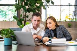 نکات فوق العاده درباره طراحی لوگو برای اینفلوئنسر ها