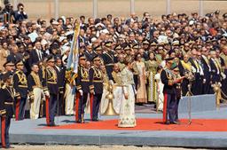 پهلوی‌ها: از آرمانشهر تا واقعیت