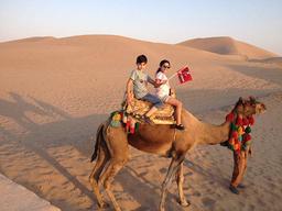 معرفی ۵ کویر معروف یزد و راهنمای کویرنوردی در آن