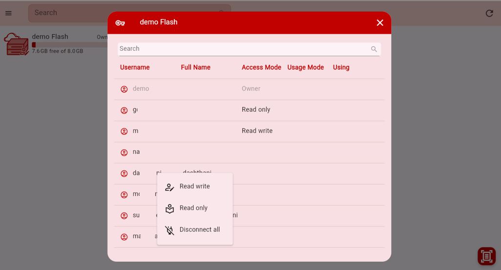 امکان تعریف فلشمجازی Public که قابلیت استفاده به صورت Read Only توسط سایر کاربران دارد در «فایلاد» وجود دارد.