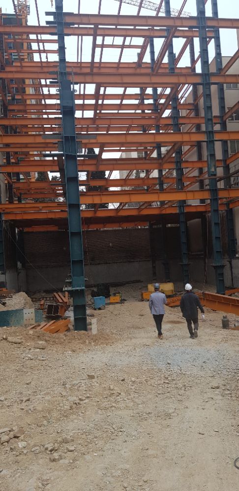 ونک تهران در حال اجرا