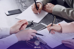 مشاور حقوقی آنلاین برای چه کسانی مناسب است؟