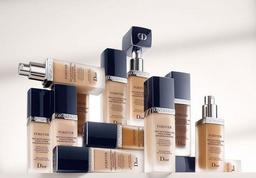 تفاوت پنکک و کرم پودر | معایب و مزایای هرکدام