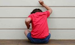 آخرش همه‌ی ما تو دیواریم