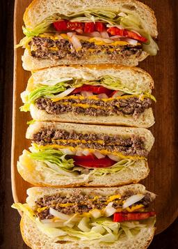 نگاهی به تاریخچه همبرگر