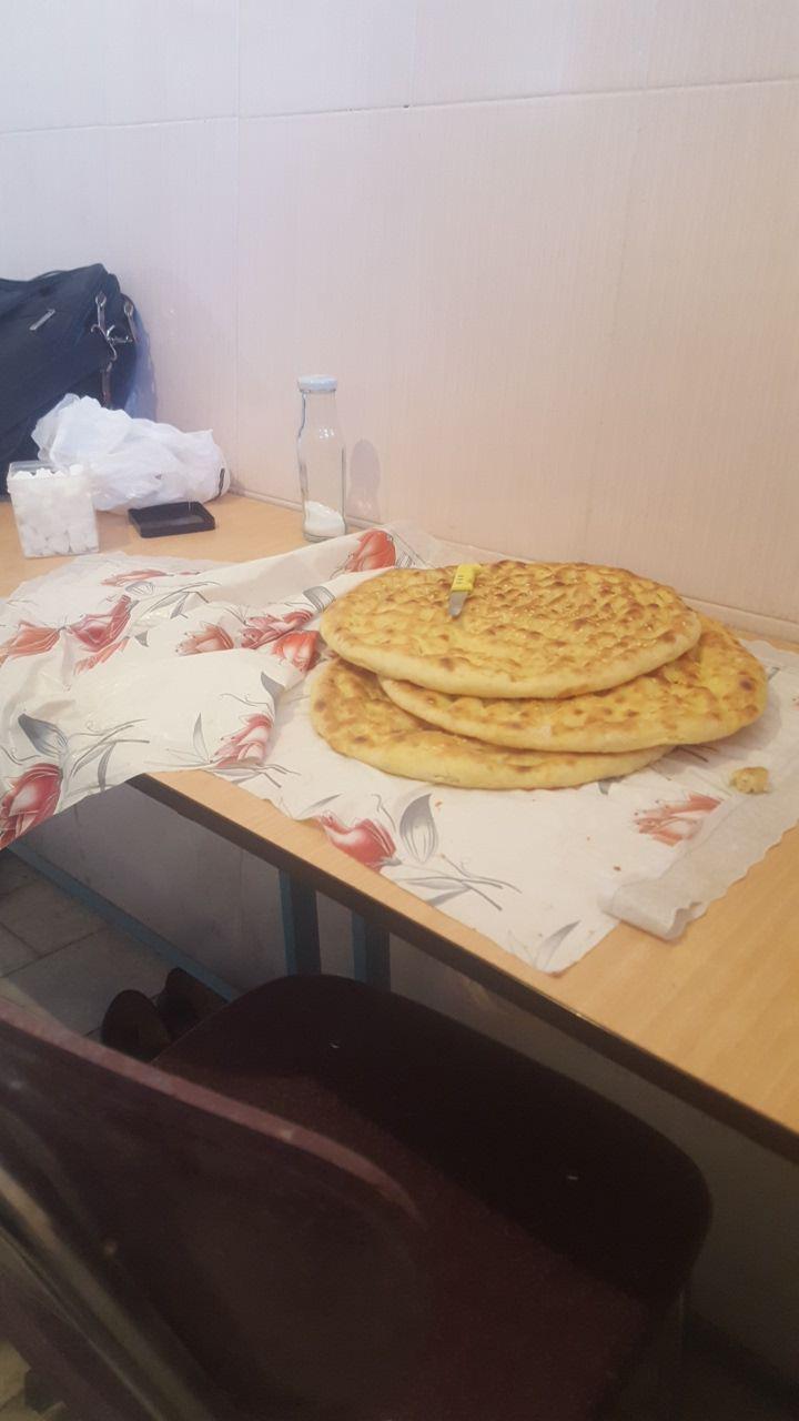 هنگام خوردن صبحانه