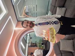 دکتر امین همدانی؛ وقتی تکنیک‌های جهانی زیبایی، به ظرافت چهره ایرانی می‌رسد