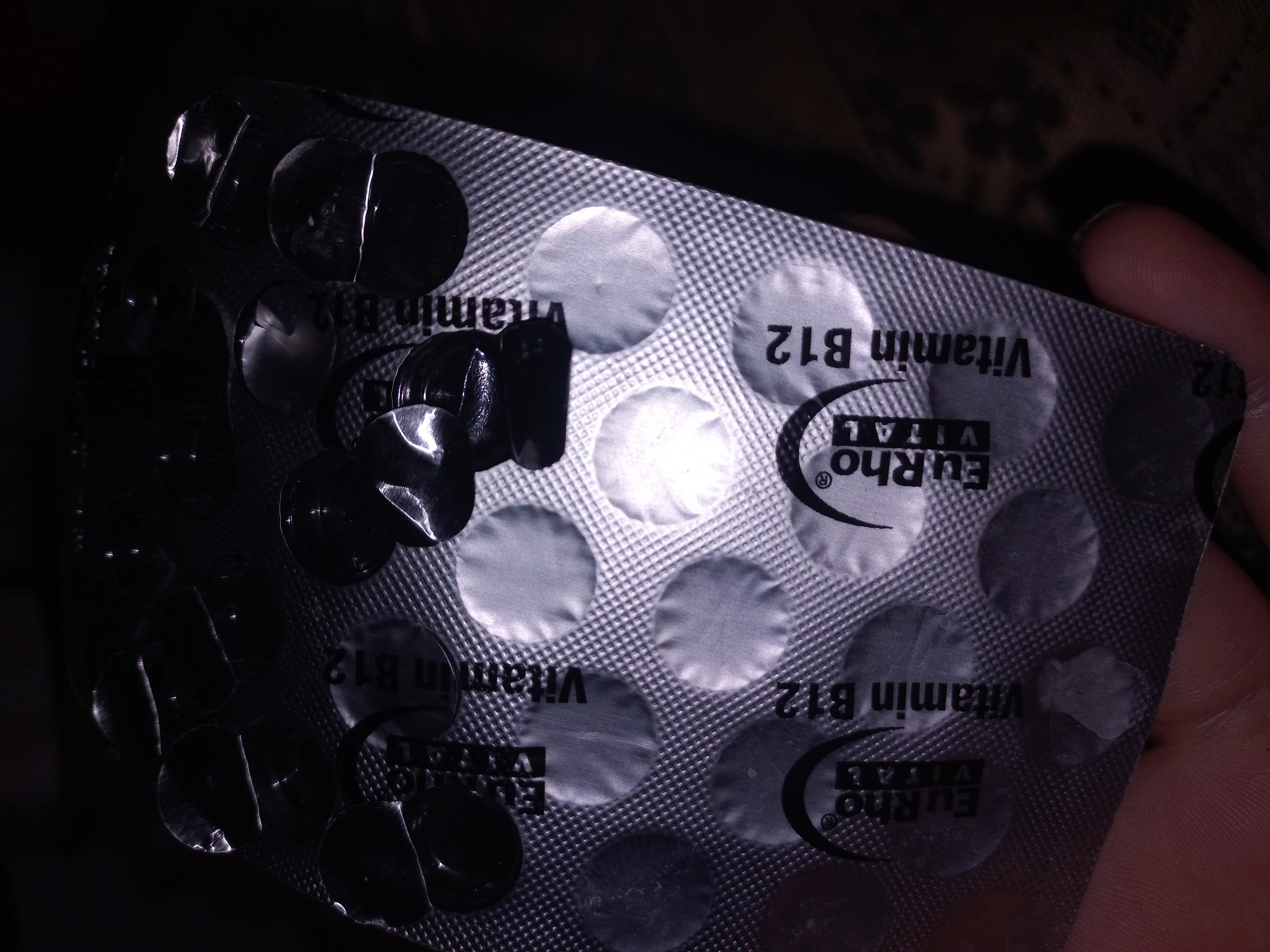 B12