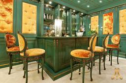 طراحی صندلی‌های ناهارخوری رستورانی: توازن بین ظاهر و راحتی