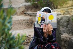 معرفی کتاب دختر جان، خودت باش