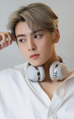 بیو گرافی بازیگر