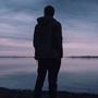 غریبه ای آشنا