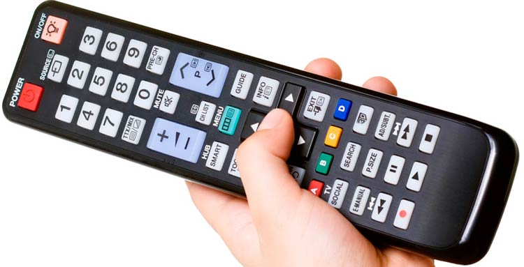 یک کنترل دارای فرستندهٔ مادون قرمز