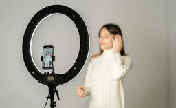 رینگ لایت چیست؟