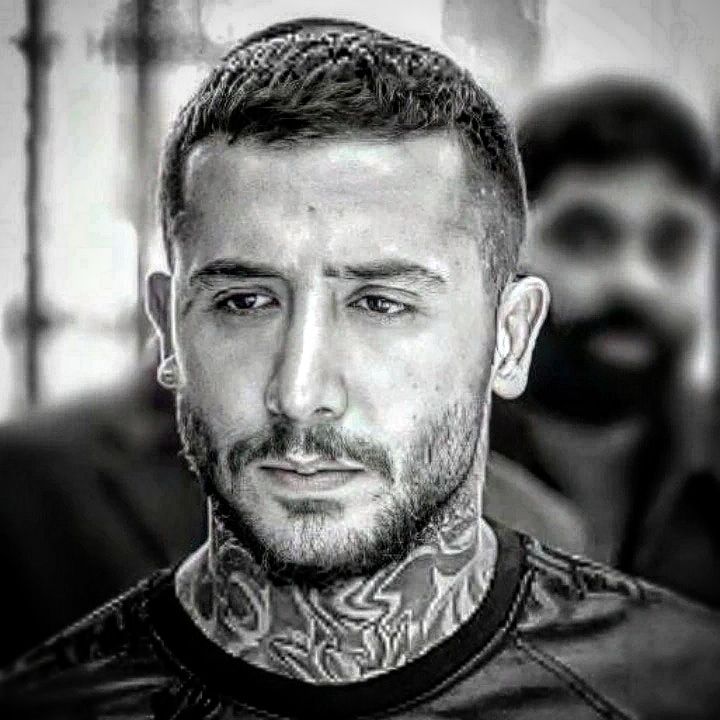 Publisher : Manfi Label