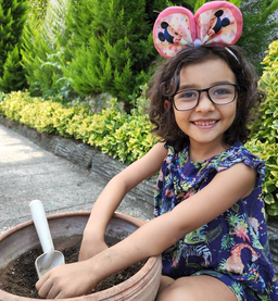 کودکان شاد در زندگی موفق‌ترند! چگونه فرزندانی شاد تربیت کنیم؟