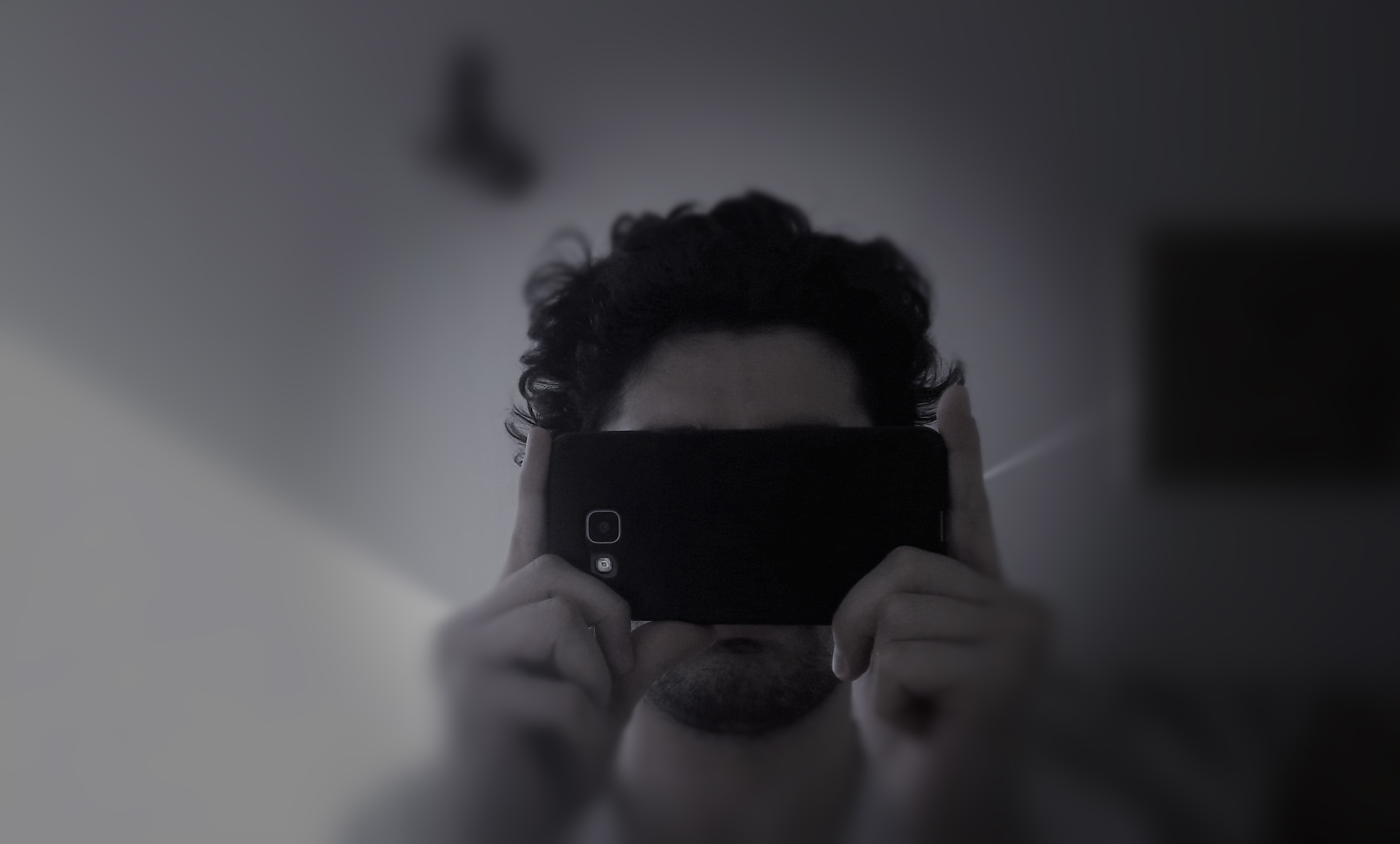 من