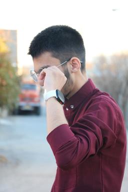 محمدرضا داودی طراح گرافیک