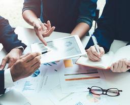 دانلود نمونه سوالات اصول برنامه ریزی آموزشی