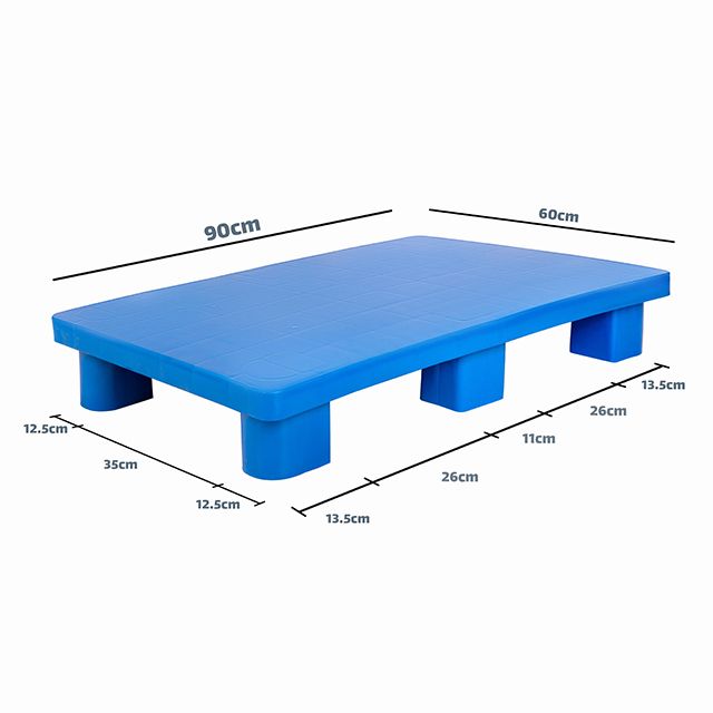 کوچکترین پالت پلاستیکی