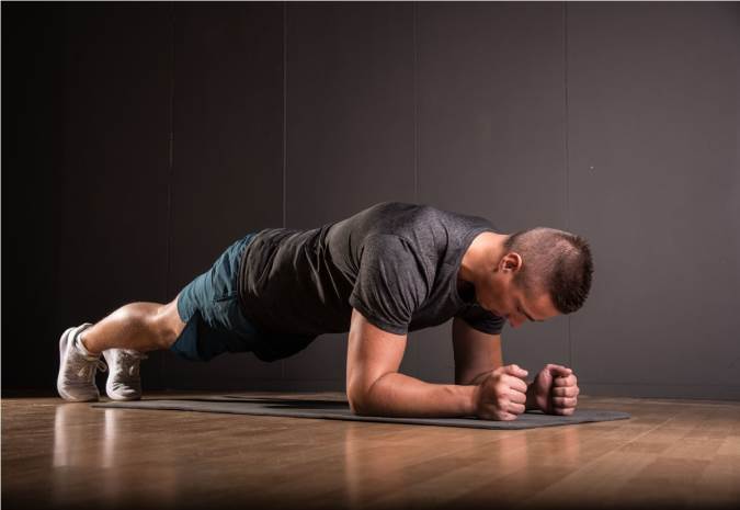 پلانک جهت افزایش تمرکز و قدرت بدنی