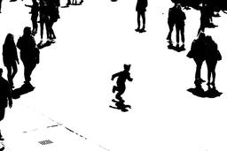 رو درخت با نوک خنجر زنده باد درخت نوشتیم