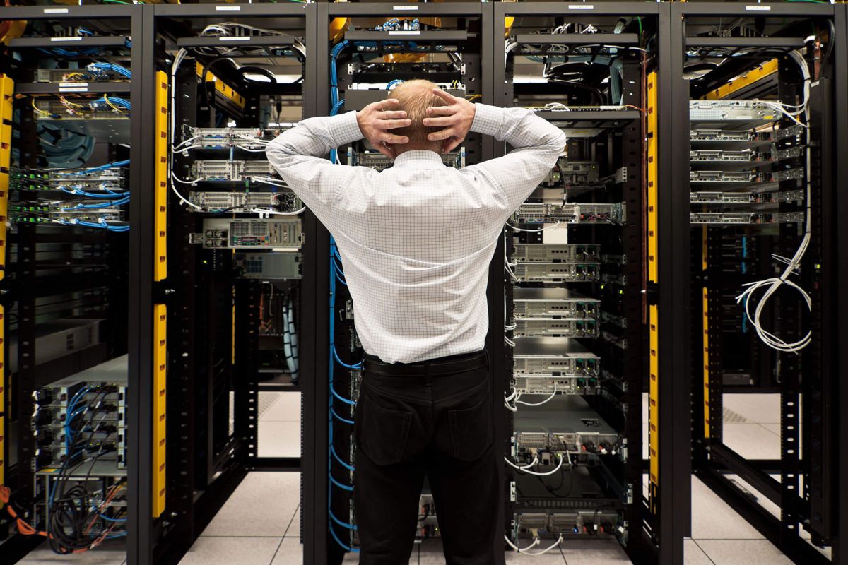 یونیت در رک شبکه چیست؟