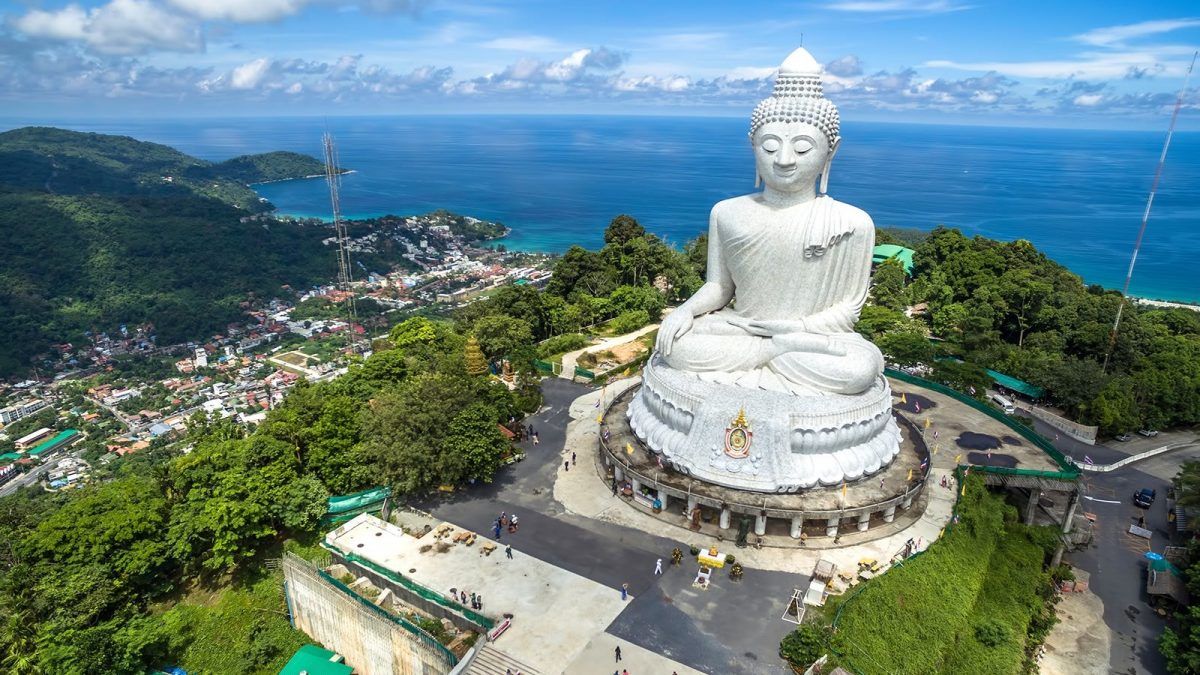 مجسمه بیگ بودا 