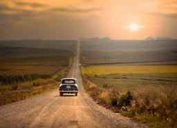 مقدمه | رمان عاشقانه: هنوز به پایان نرسیدیم