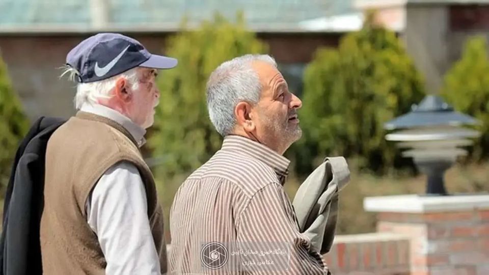 نقش حیاتی روابط اجتماعی و حمایت عاطفی در تابآوری سالمندان