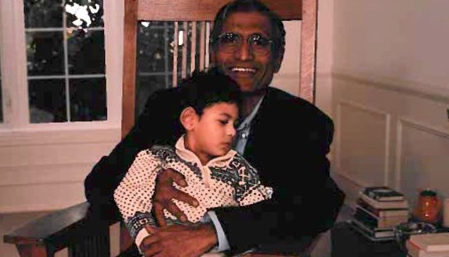 ساتیا نادلا و پدرش