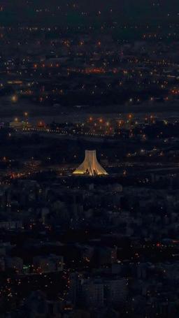 شعله هایی در دل شب های تاریک