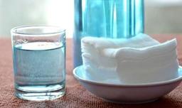 اب اکسیژنه چیست و چه کاربردی دارد؟