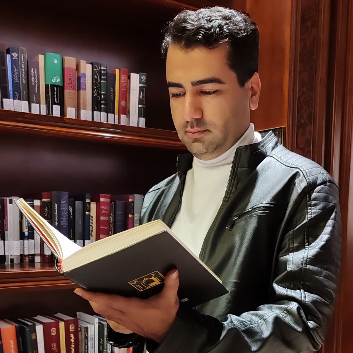 پژمان سینائی 