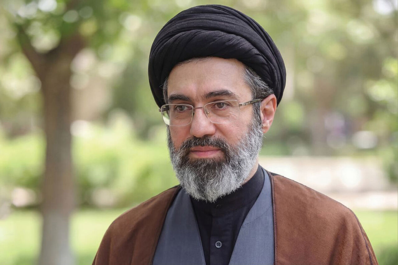 مقام معظم رهبری، امام سید مجتبی خامنهای