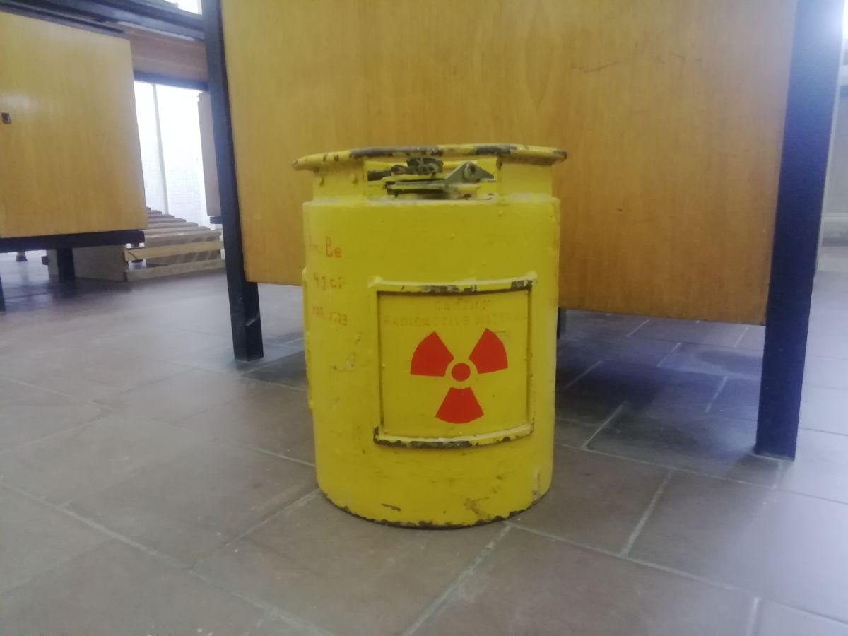 در این کپسول 40 کیلویی تنها 10 گرم ماده رادیواکتیو برلیم وجود دارد