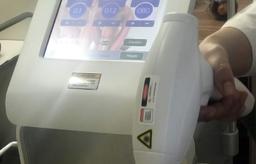 چطور دستگاه لیزر متناسب با پوست و مو خود را بیابیم!؟