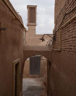 از تو گفتم و برای تو نوشتم