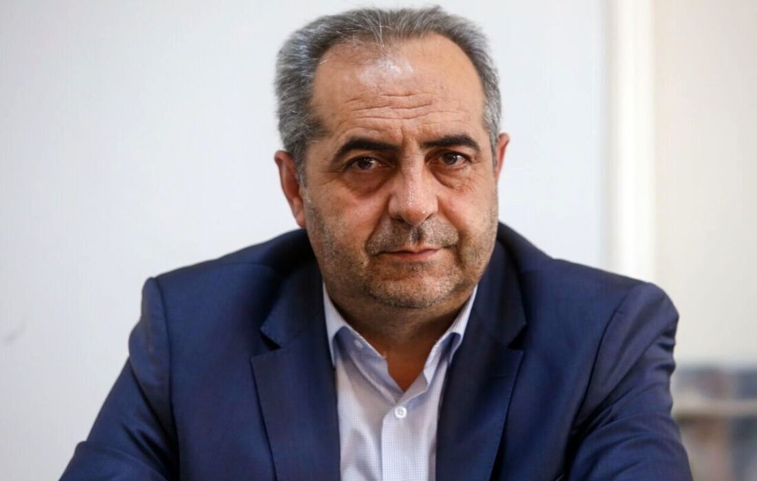 نام بهرام سرمست برای استانداری آذربایجان درحالی مطرح شد که ایشان همزمان برای استانداری استان های تهران و البرز هم نامزد بودند و از نظر دانش و تجربه و بر روی کاغذ و بر اساس رزومه شاید نزدیک ترین انتخاب حتی برای وزارت کشور بود.