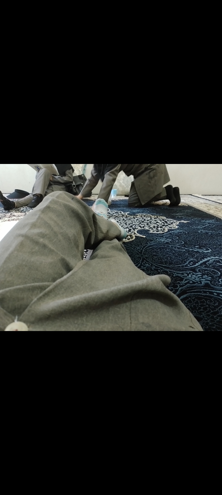 رفیقای  قشنگم دلم یه ذره شده براشون ...😥😗😭