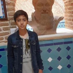 کسری یعقوبی نوازنده ماهر ویولن