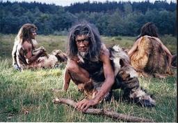 حسین هنوز زنده است