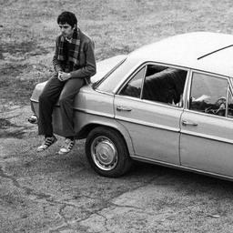 کاش دهانت را می‌بستی