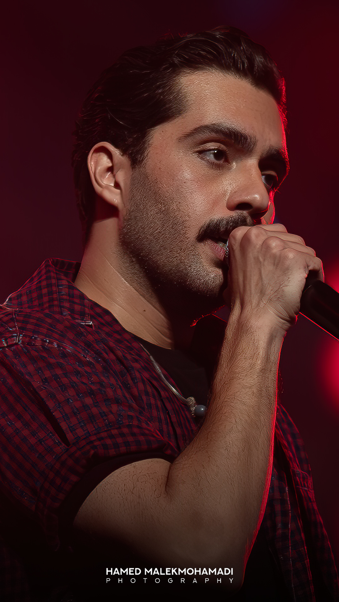 یکی از کارهایی که تابستون امسال قراره انجام بدم رفتن به کنسرتشه (((: