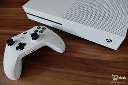 ایکس باکس وان اس بخریم یا نه؟