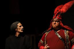 نمایش محاکمه در شب دهم