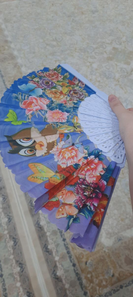 خواهرم اینو گرفته واسه وقتایی که برق میره