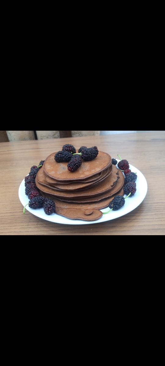 پنکیک درست کردن هم یاد گرفتم،درست کردنش خیلی آسون تر از حد تصوره